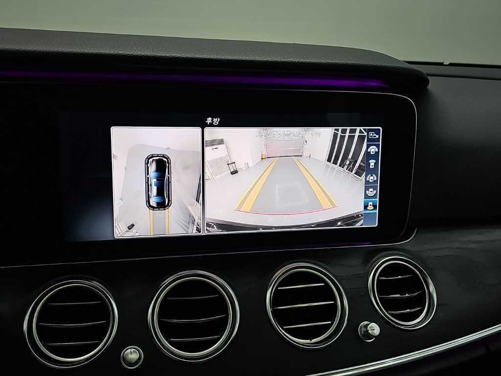 벤츠 E 클래스 E-클래스 W213 E300 4MATIC 아방가르드 이미지 16