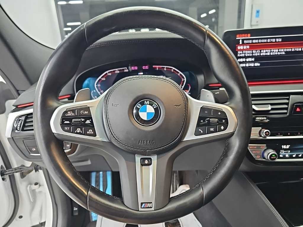 BMW 그란투리스모 6시리즈 GT (G32) 630i xDrive M 스포츠 이미지 9