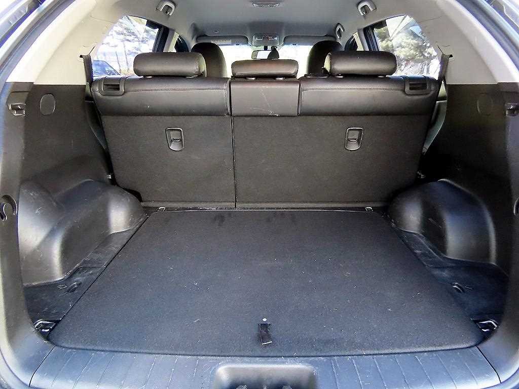 KG모빌리티(쌍용) 코란도 뉴코란도C 2WD 2.2 RX 고급형 이미지 18