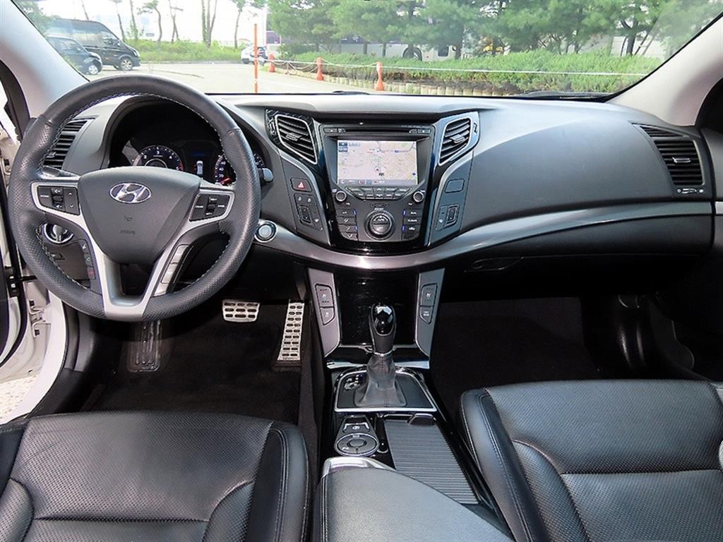 현대 i40 1.7 VGT D 스펙 이미지 7
