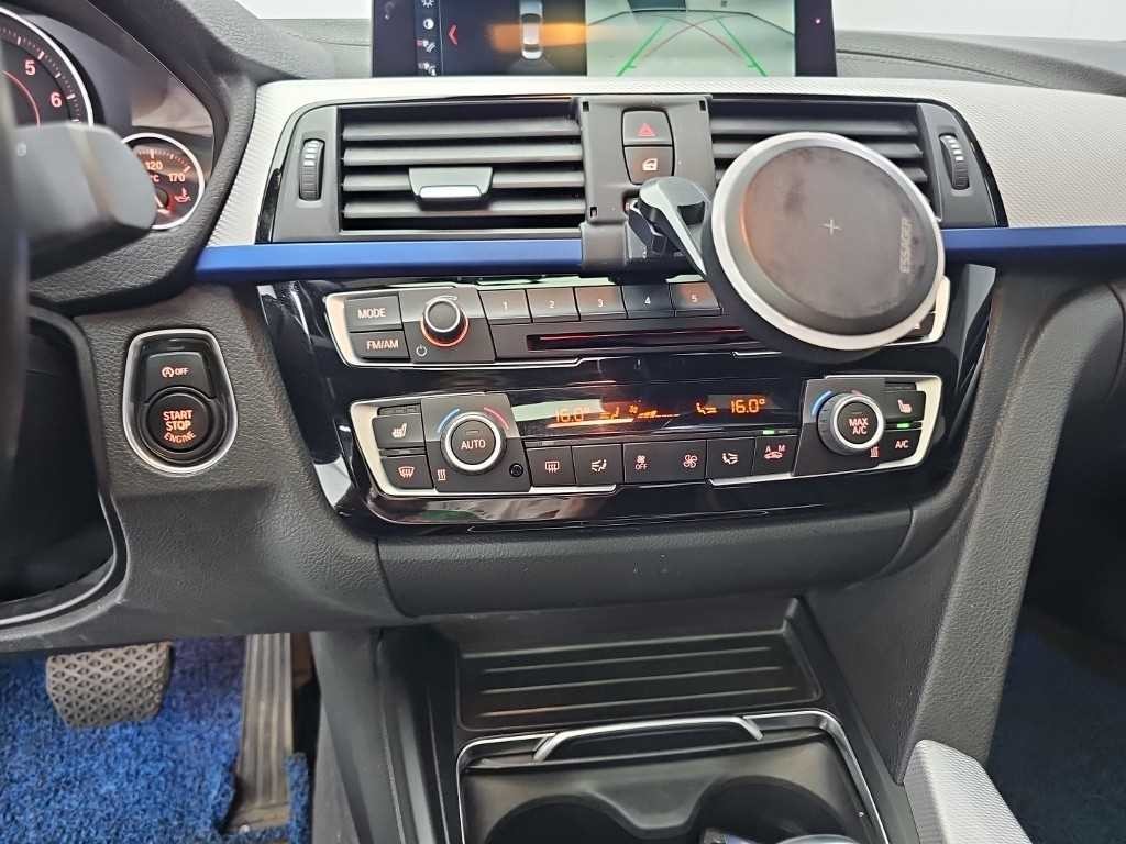 BMW 3시리즈 3시리즈 (F30) 320i M 스포츠 이미지 10