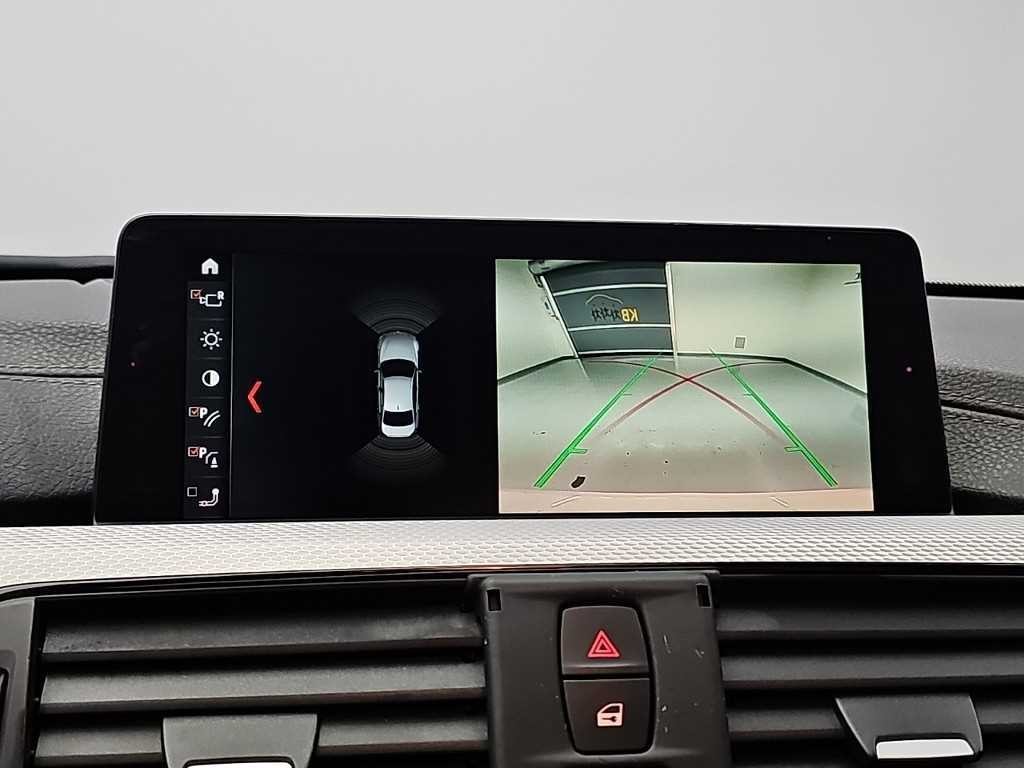 BMW 3시리즈 3시리즈 (F30) 320i M 스포츠 이미지 15
