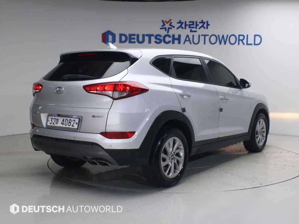 현대 투싼 올뉴투싼 디젤 2.0 2WD 스타일 이미지 2