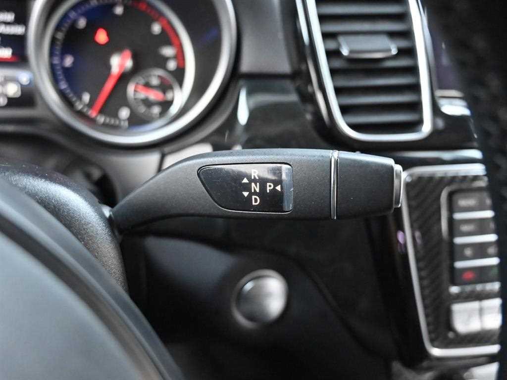 벤츠 GLE 클래스 GLE 클래스 W166 GLE 350 d 4MATIC 이미지 9
