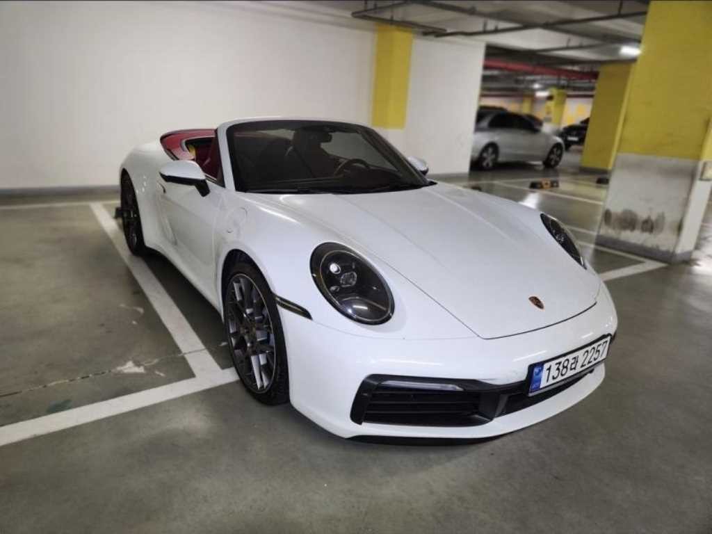 포르쉐 911 911(992) 카레라 카브리올레 이미지 1