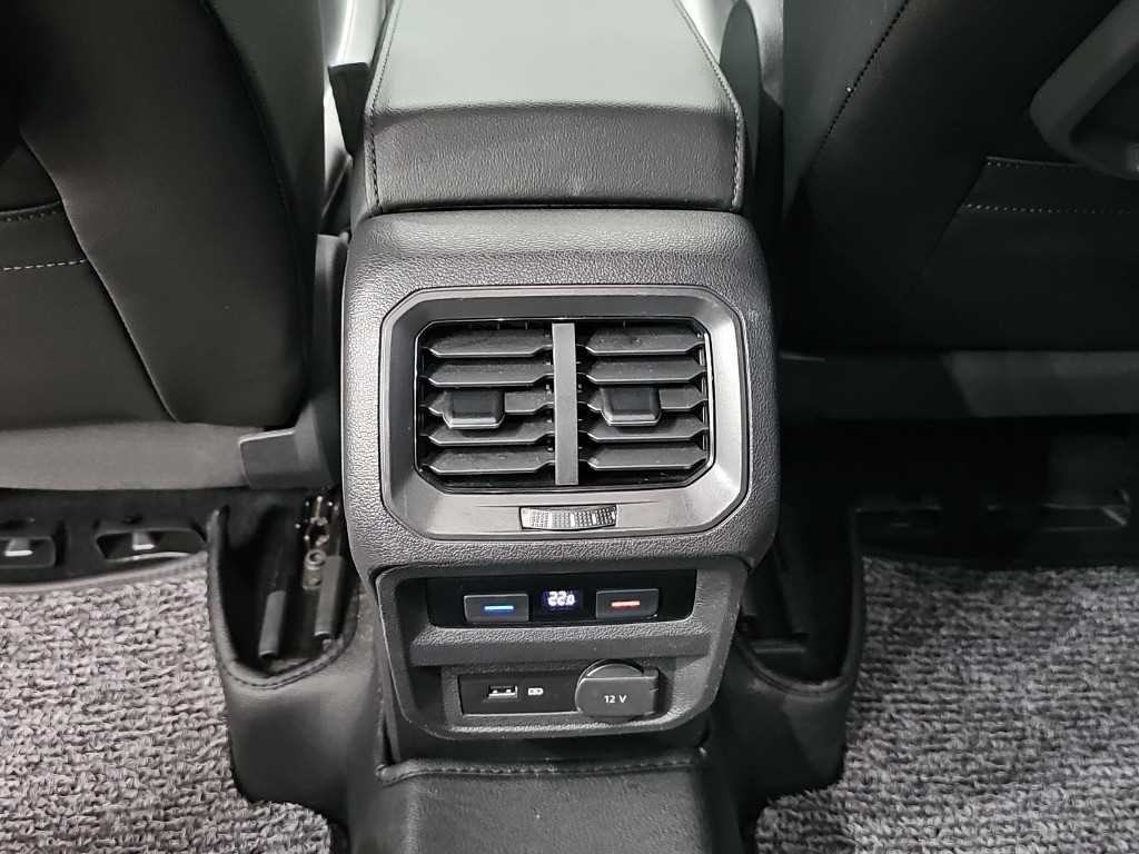 폭스바겐 티구안 티구안(2세대) 2.0 TDI 프리미엄 이미지 13