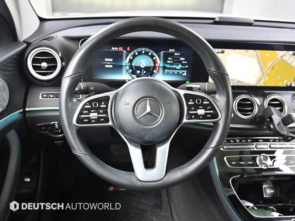 벤츠 E 클래스 E-클래스 W213 E300 4MATIC 아방가르드 이미지 13
