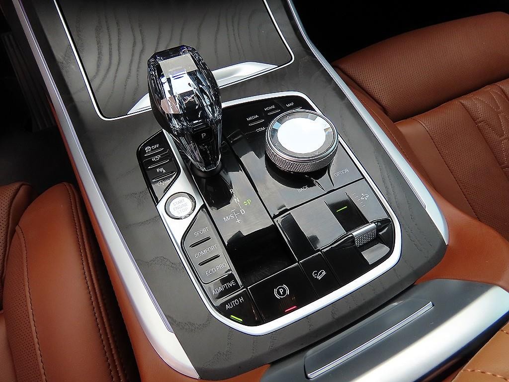 BMW X7 X7 (G07) xDrive 40i 디자인 퓨어 엑셀런스 6인승 이미지 11