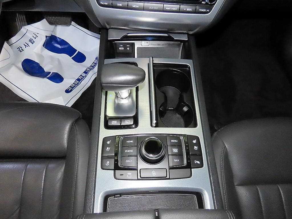 제네시스 G80 3.3 GDI AWD 프리미엄 럭셔리 이미지 12