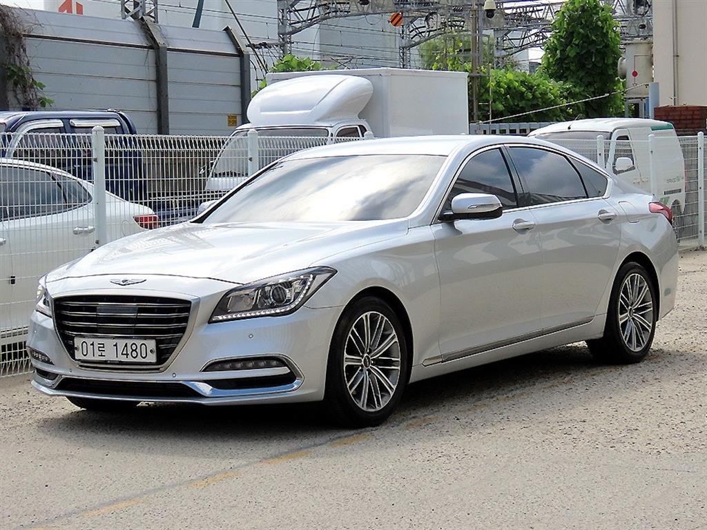 제네시스 G80 2.2D AWD 럭셔리 이미지 2