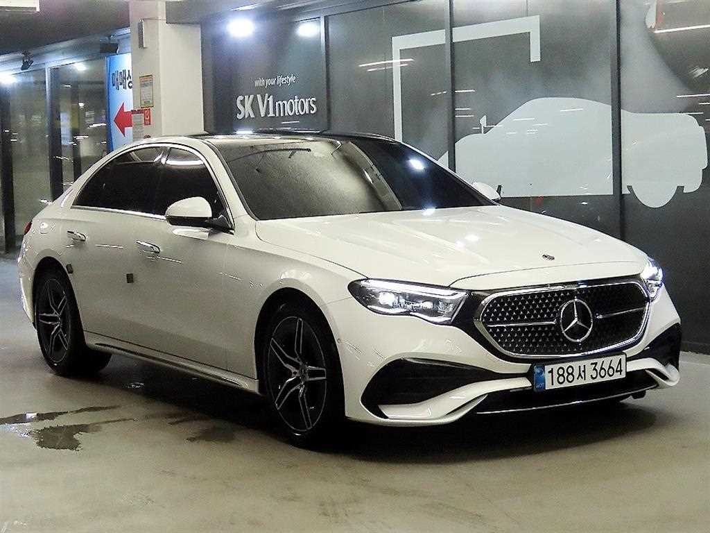 벤츠 E 클래스 E-클래스 W214 E300 4MATIC AMG Line 이미지 1
