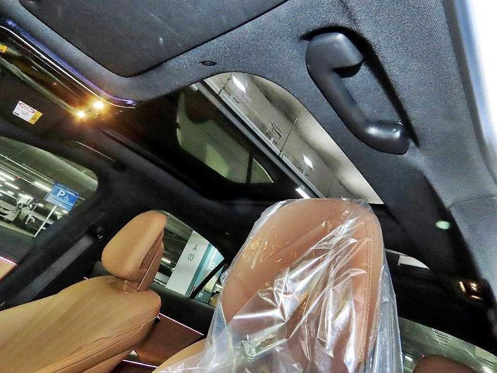 벤츠 E 클래스 E-클래스 W214 E300 4MATIC AMG Line 이미지 15