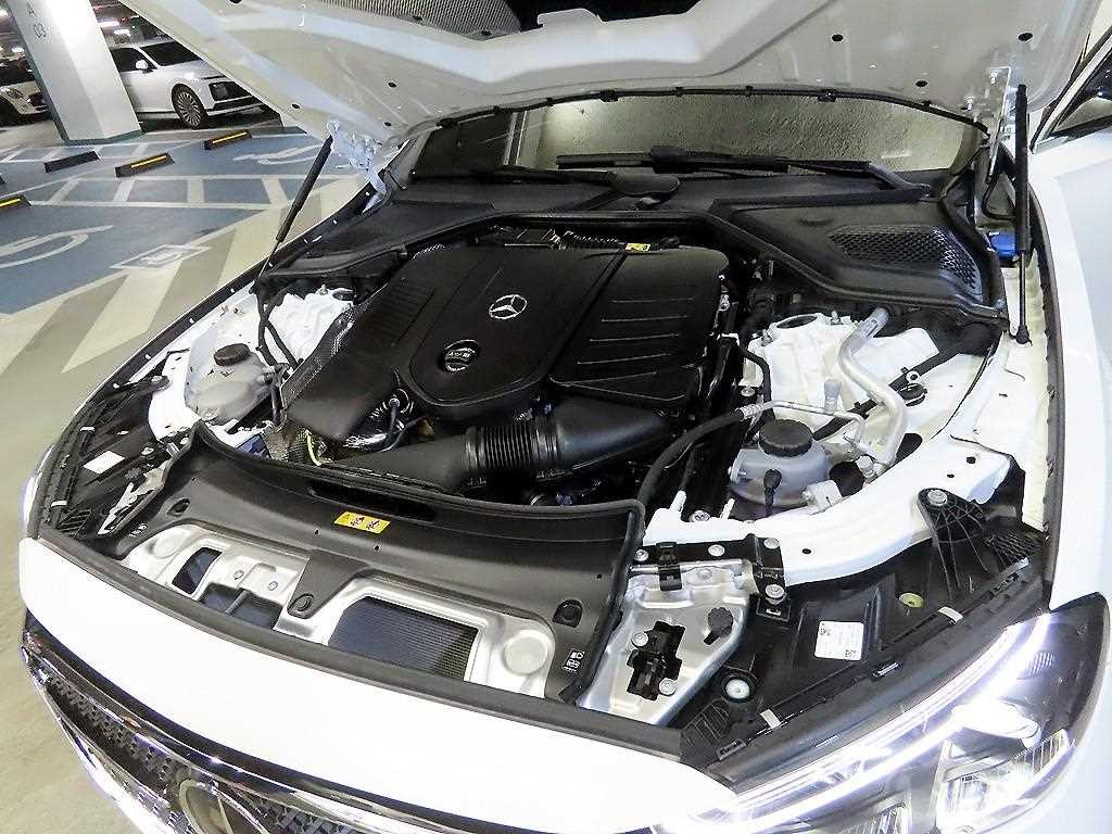 벤츠 E 클래스 E-클래스 W214 E300 4MATIC AMG Line 이미지 19