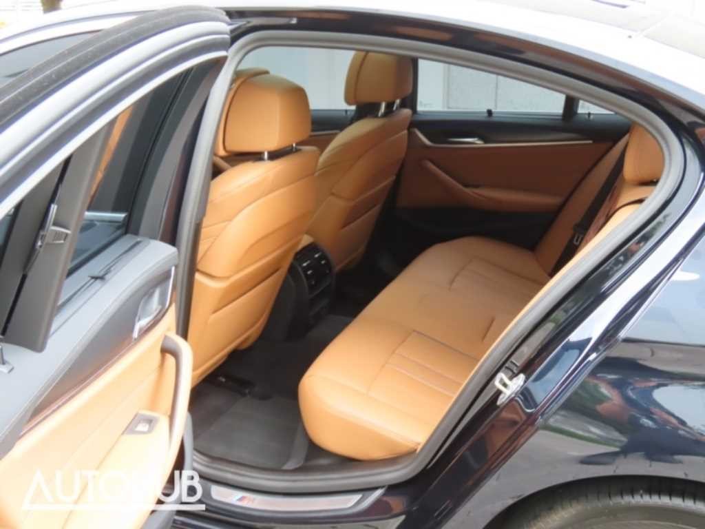 BMW 5시리즈 5시리즈 (G30) 520i M 스포츠 이미지 15