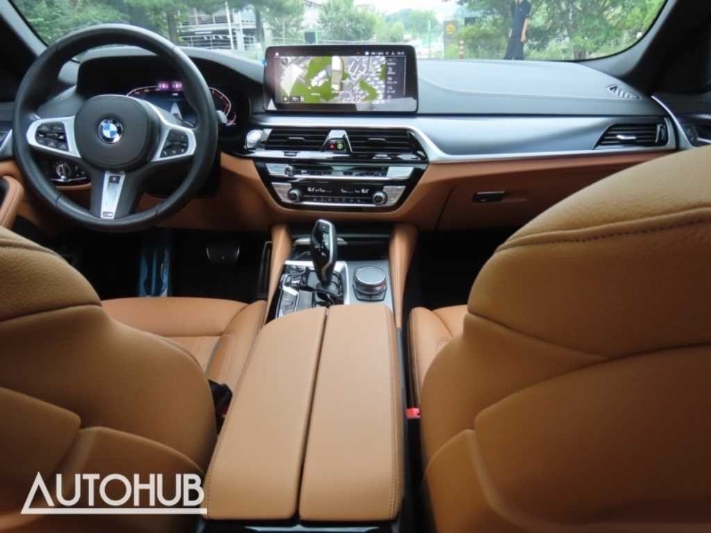 BMW 5시리즈 5시리즈 (G30) 520i M 스포츠 이미지 16