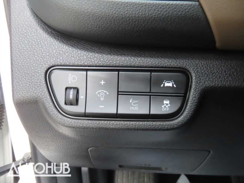 기아 셀토스 가솔린 1.6 터보 4WD 그래비티 이미지 12