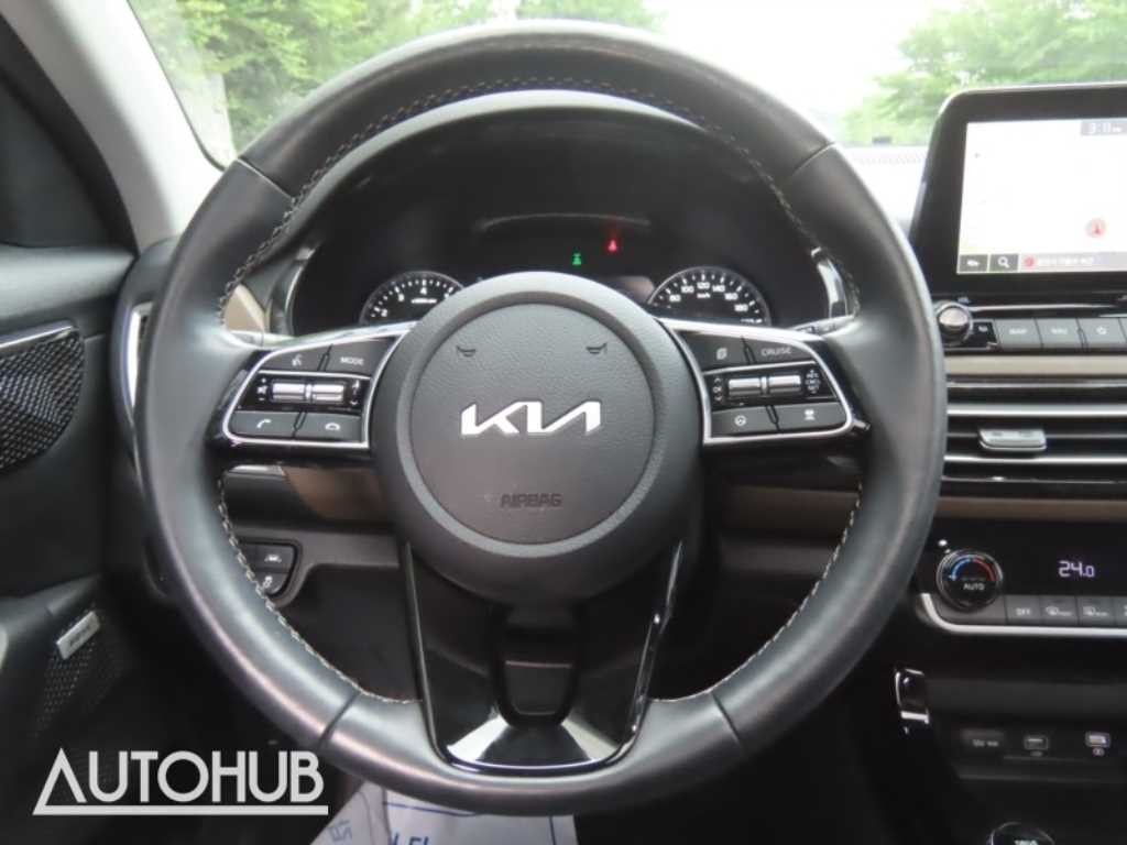 기아 셀토스 가솔린 1.6 터보 4WD 그래비티 이미지 17