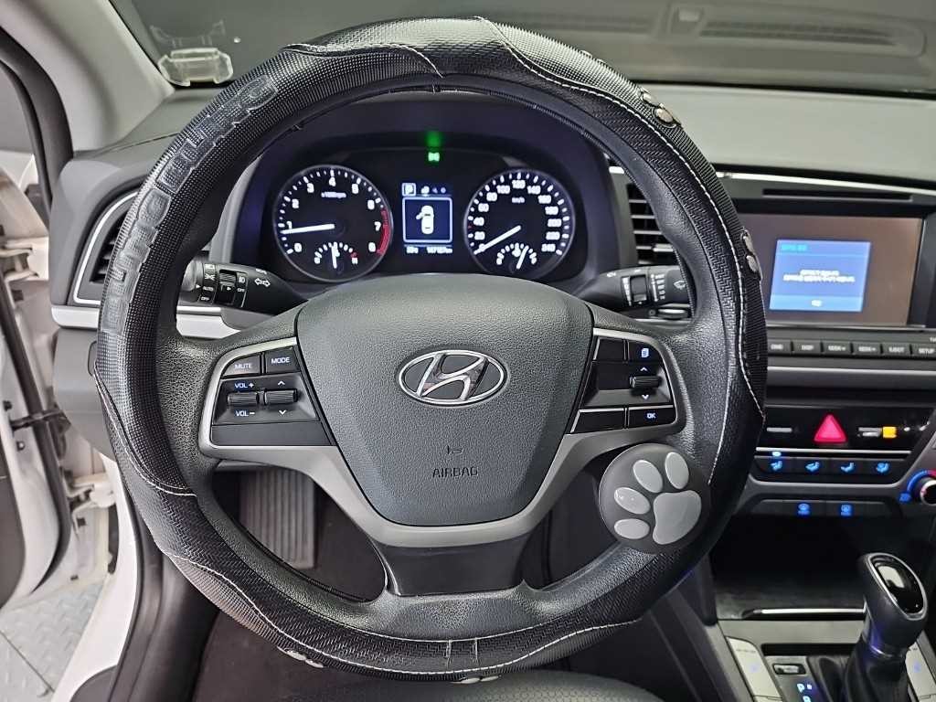 현대 아반떼 아반떼 AD 1.6 GDI 밸류 플러스 이미지 9