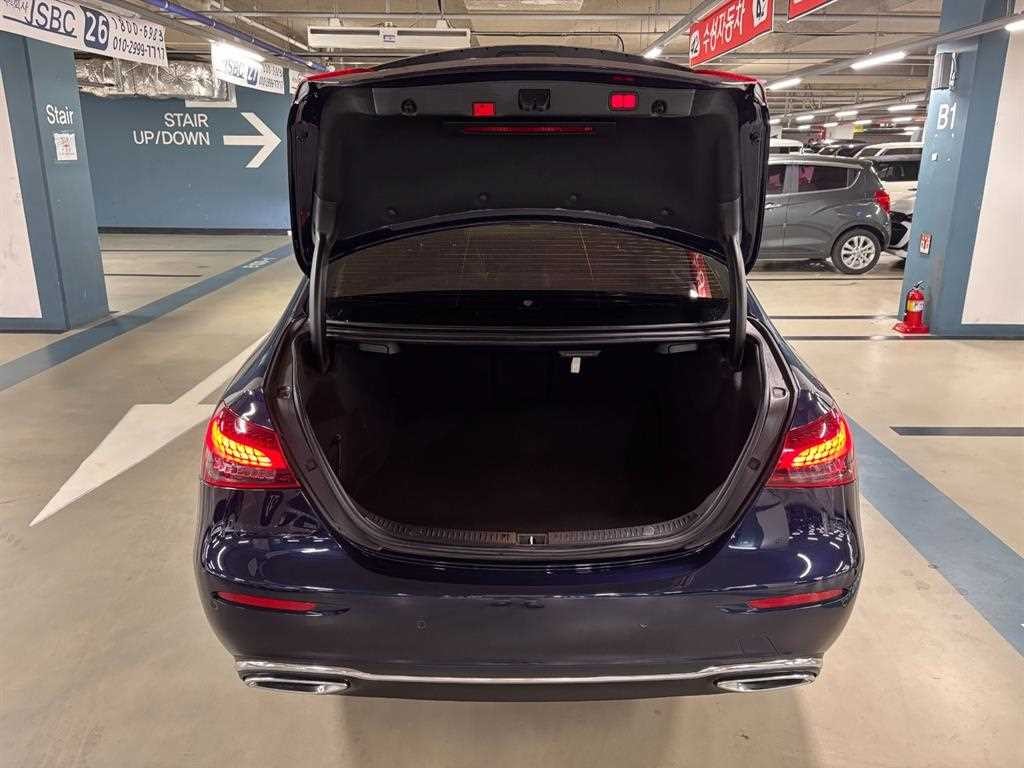벤츠 E 클래스 E-클래스 W213 E250 익스클루시브 이미지 18