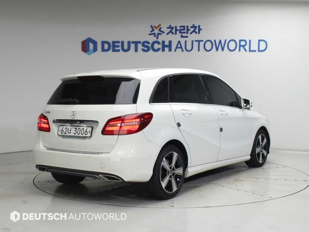 벤츠 B 클래스 (MY B) B클래스 (MY B) B220 이미지 2