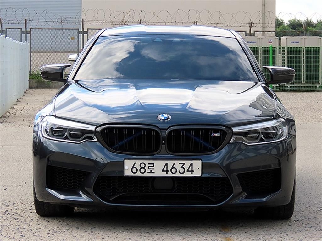 BMW 5시리즈 M5 (F90, F10) M5 세단 이미지 1