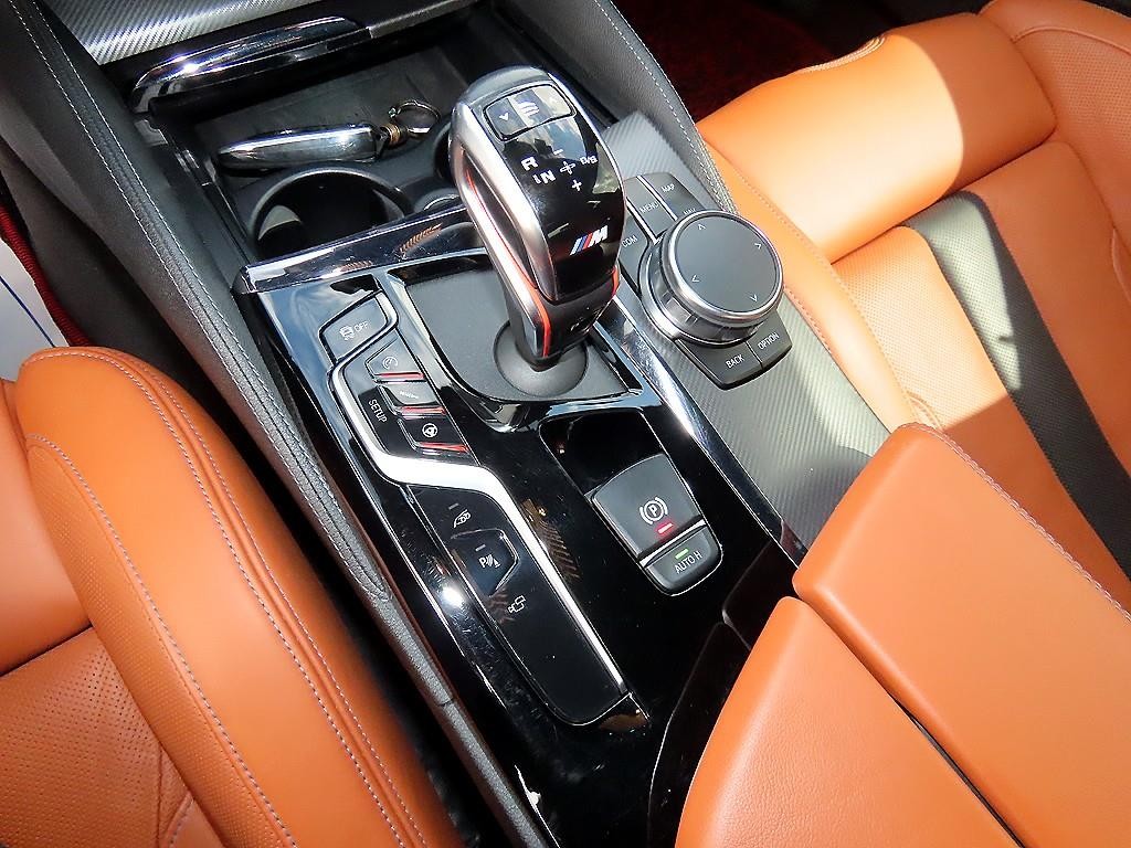 BMW 5시리즈 M5 (F90, F10) M5 세단 이미지 11