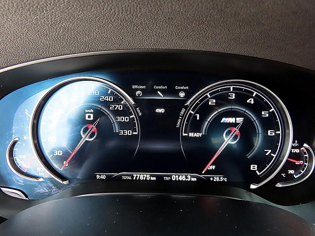 BMW 5시리즈 M5 (F90, F10) M5 세단 이미지 9