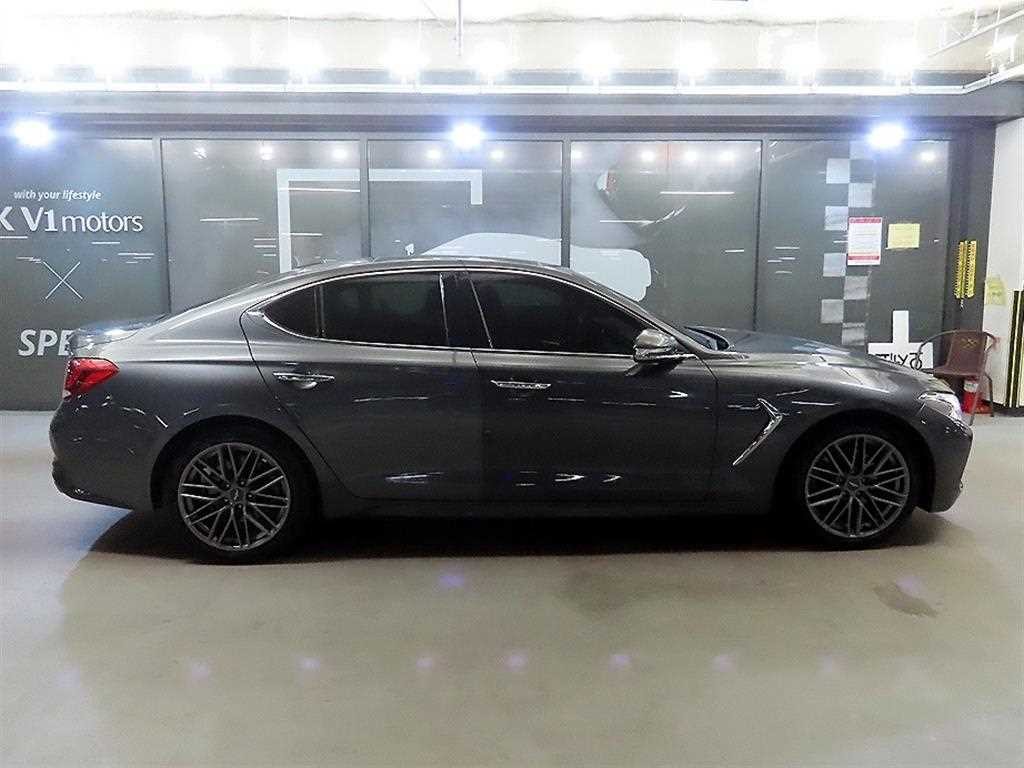 제네시스 G70 2.0T 슈프림 이미지 3