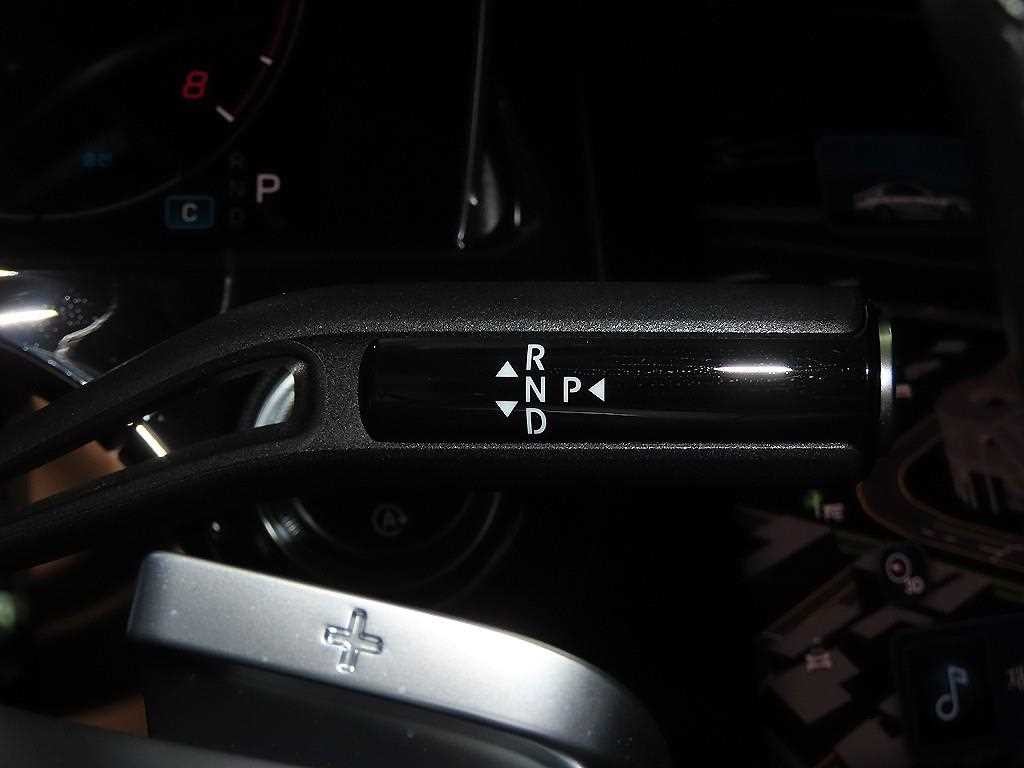 벤츠 E 클래스 E-클래스 W214 E300 4MATIC 익스클루시브 이미지 12