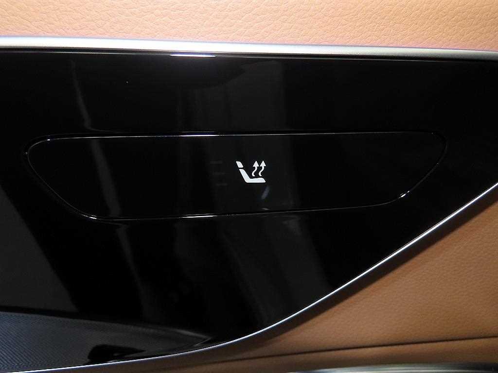 벤츠 E 클래스 E-클래스 W214 E300 4MATIC 익스클루시브 이미지 14