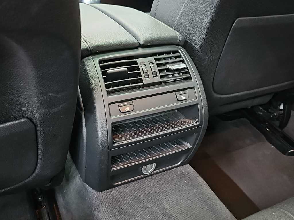 BMW 5시리즈 5시리즈 (F10) 530d xDrive M 에어로 다이나믹 프로 이미지 13