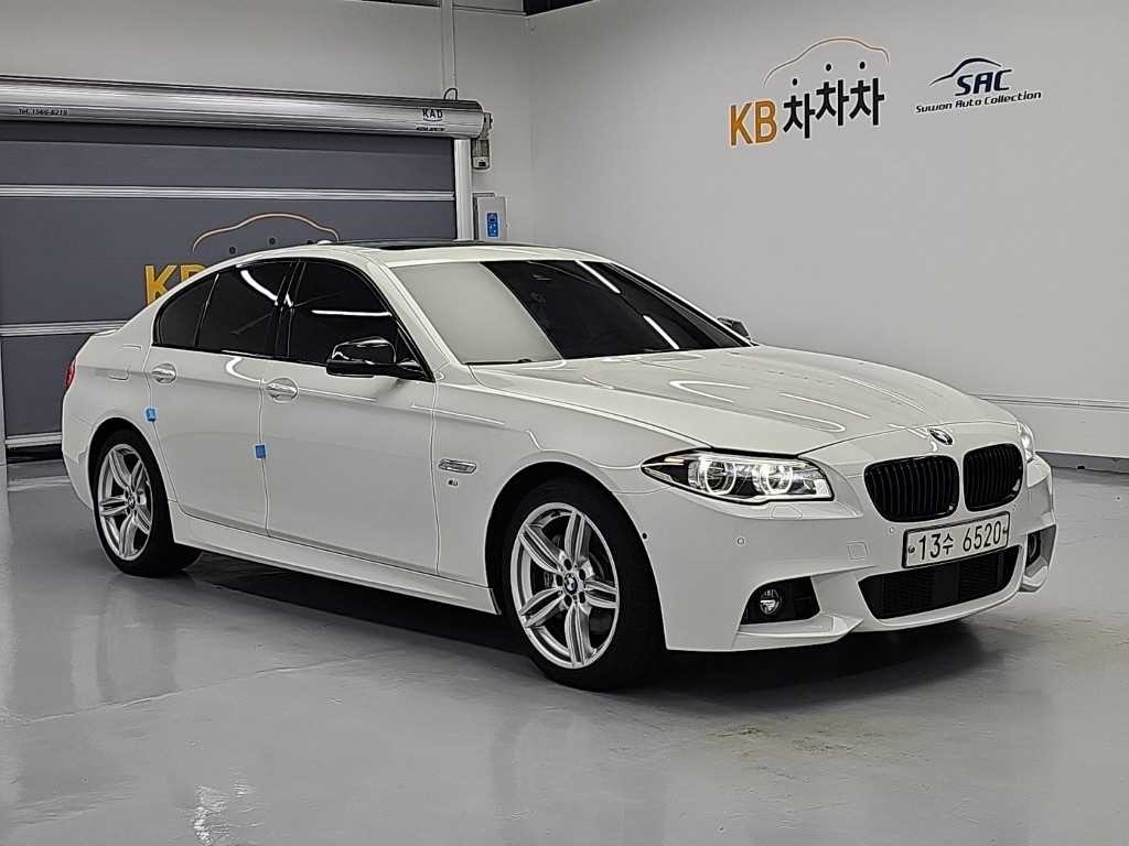 BMW 5시리즈 5시리즈 (F10) 530d xDrive M 에어로 다이나믹 프로 이미지 4