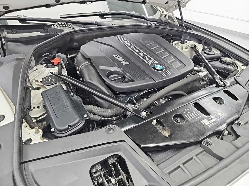 BMW 5시리즈 5시리즈 (F10) 530d xDrive M 에어로 다이나믹 프로 이미지 5