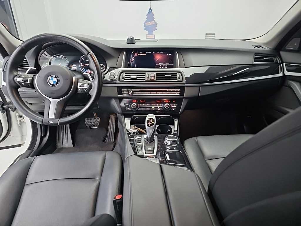 BMW 5시리즈 5시리즈 (F10) 530d xDrive M 에어로 다이나믹 프로 이미지 7