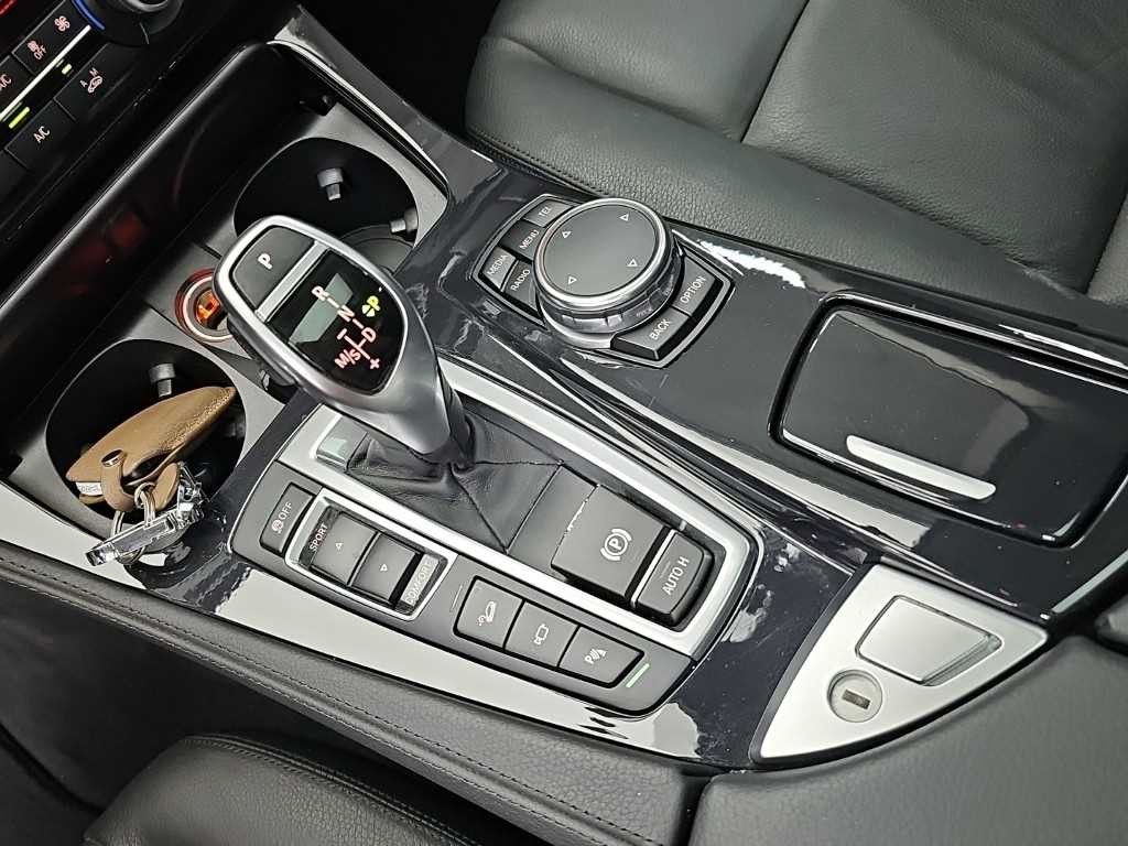 BMW 5시리즈 5시리즈 (F10) 530d xDrive M 에어로 다이나믹 프로 이미지 8