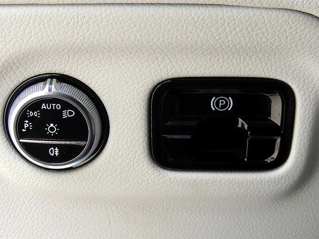 벤츠 EQE EQE SUV X294 EQE 350 4MATIC 이미지 12