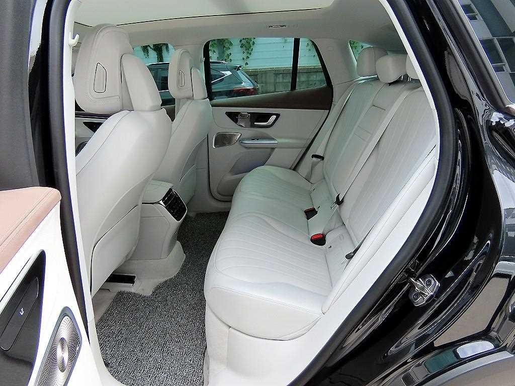 벤츠 EQE EQE SUV X294 EQE 350 4MATIC 이미지 6