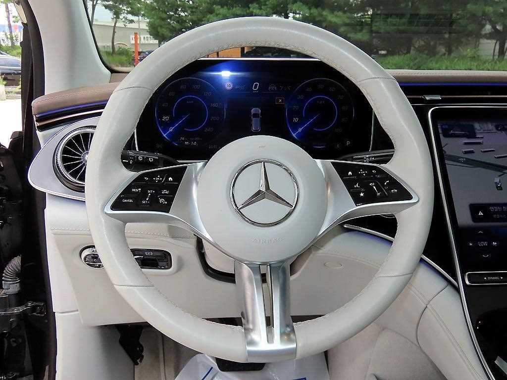 벤츠 EQE EQE SUV X294 EQE 350 4MATIC 이미지 8