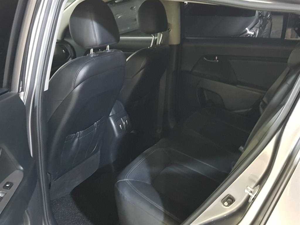 기아 스포티지 더 뉴 스포티지 R 디젤 2WD 프레스티지 이미지 7