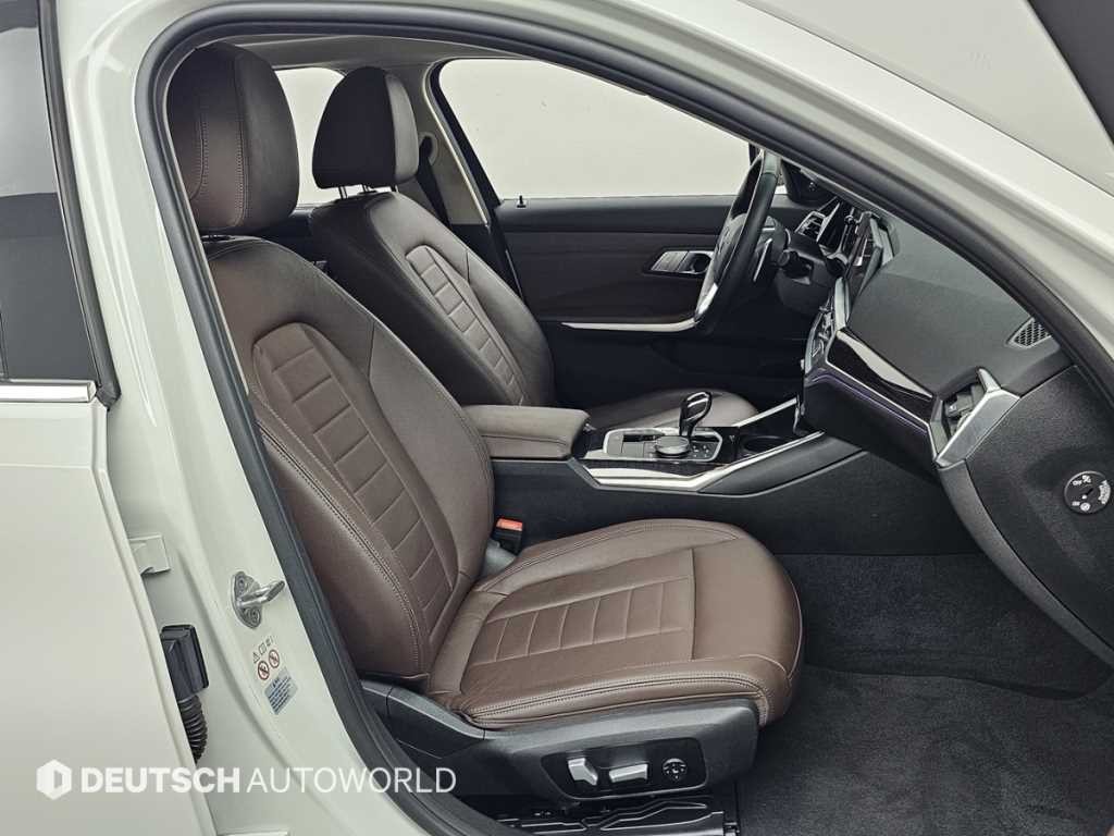 BMW 3시리즈 3시리즈 (G20) 320i 투어링 럭셔리 이미지 10