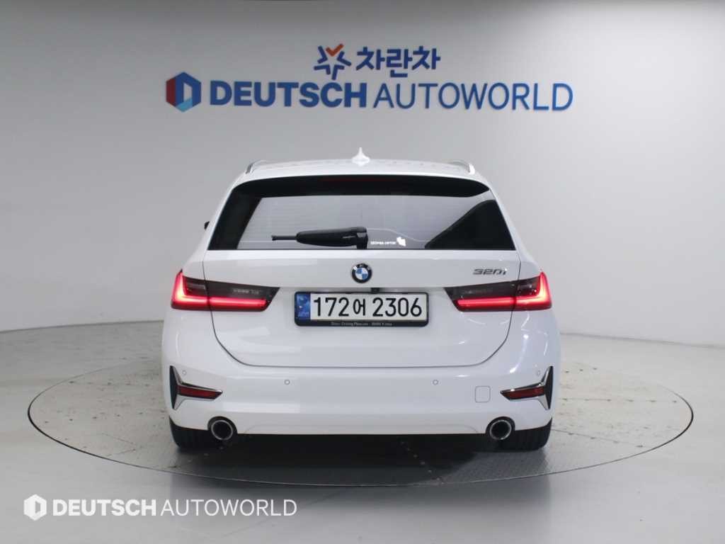 BMW 3시리즈 3시리즈 (G20) 320i 투어링 럭셔리 이미지 4