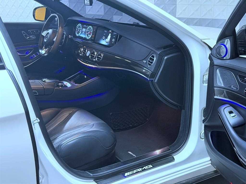 벤츠 S 클래스 S클래스-W222 S 63 AMG 4MATIC 이미지 15