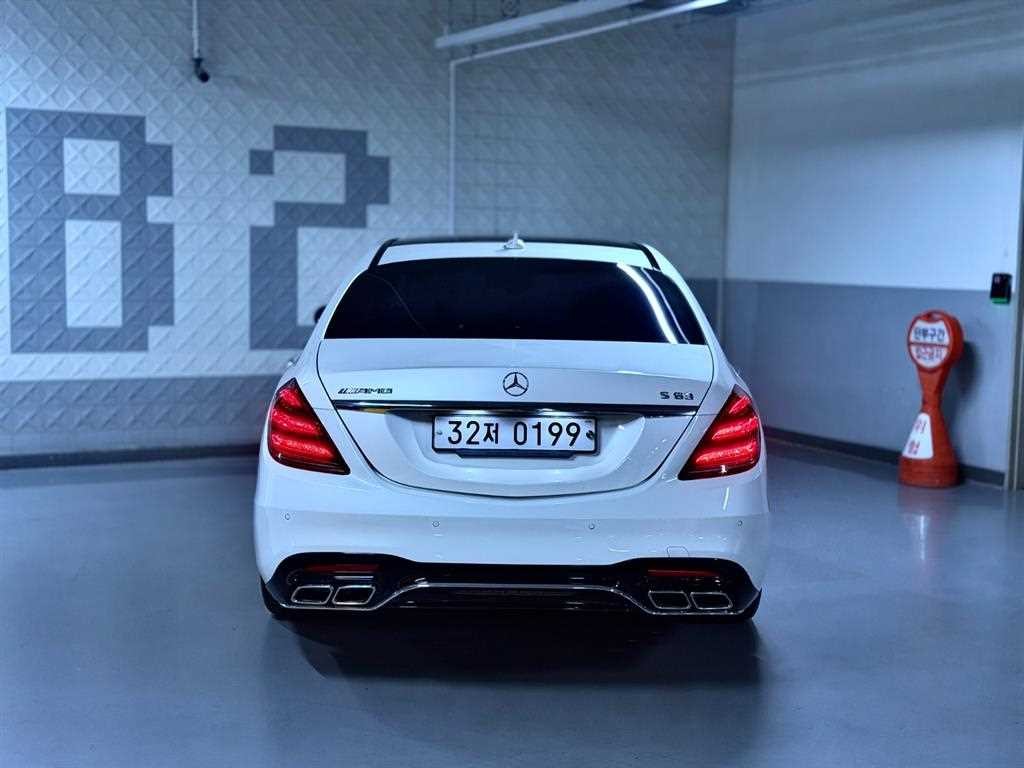 벤츠 S 클래스 S클래스-W222 S 63 AMG 4MATIC 이미지 4