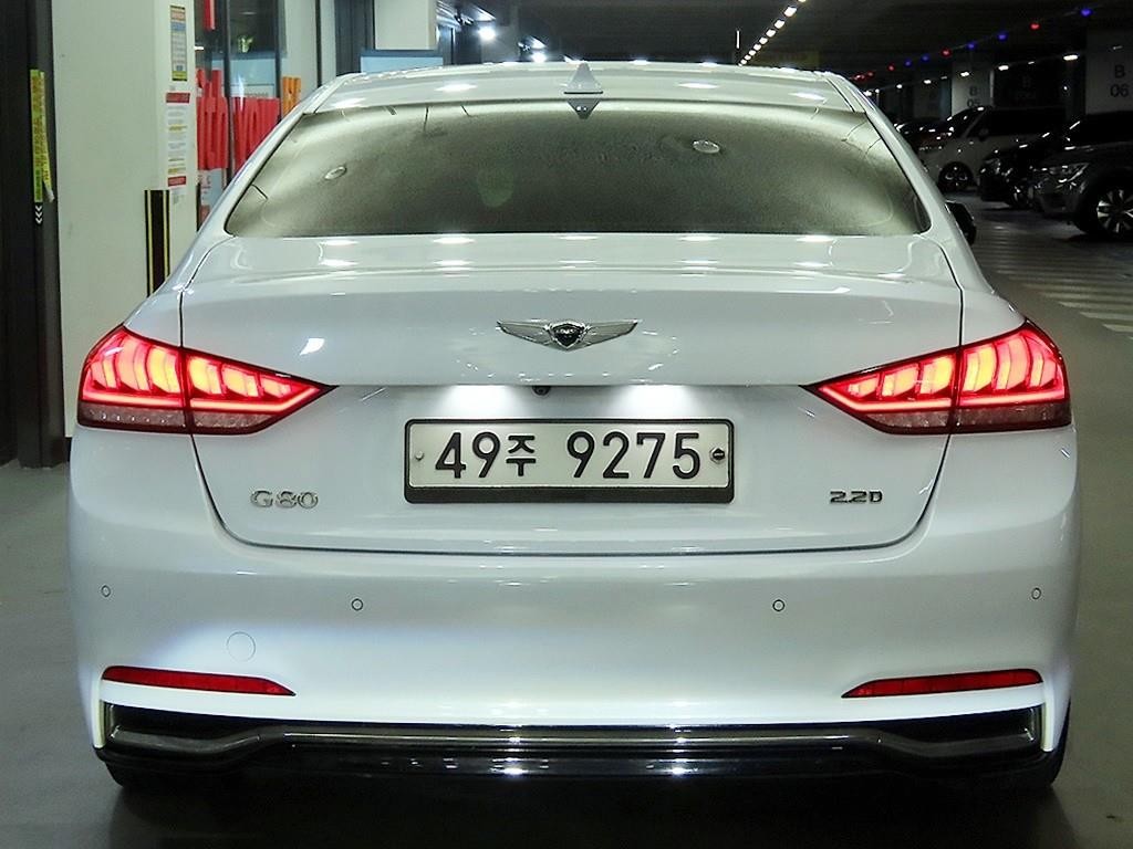 제네시스 G80 2.2D 럭셔리 이미지 5