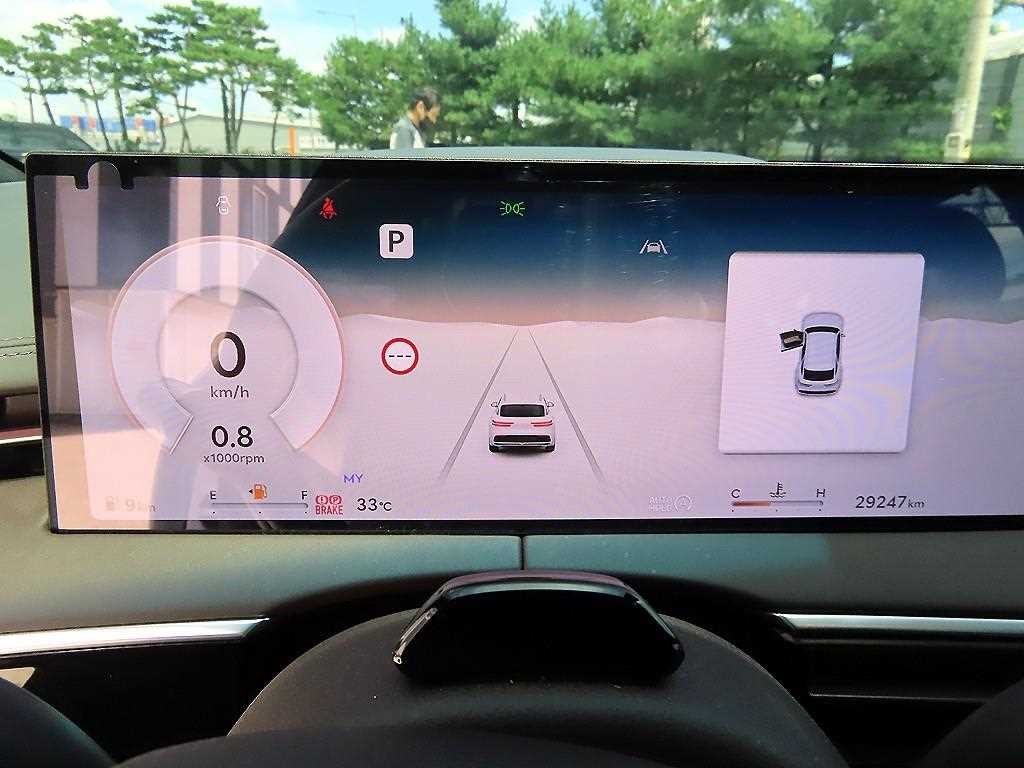 제네시스 GV70 2.5T 가솔린 AWD 기본형 이미지 9