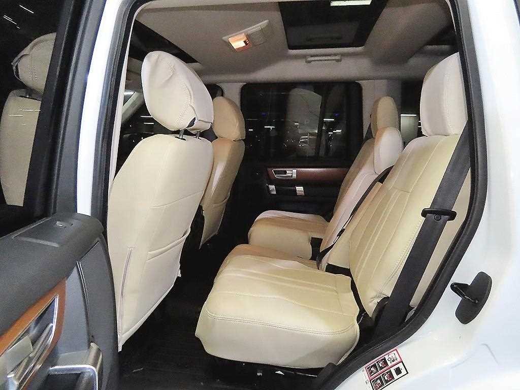 랜드로버 디스커버리 디스커버리4 3.0 SDV6 SE 이미지 7