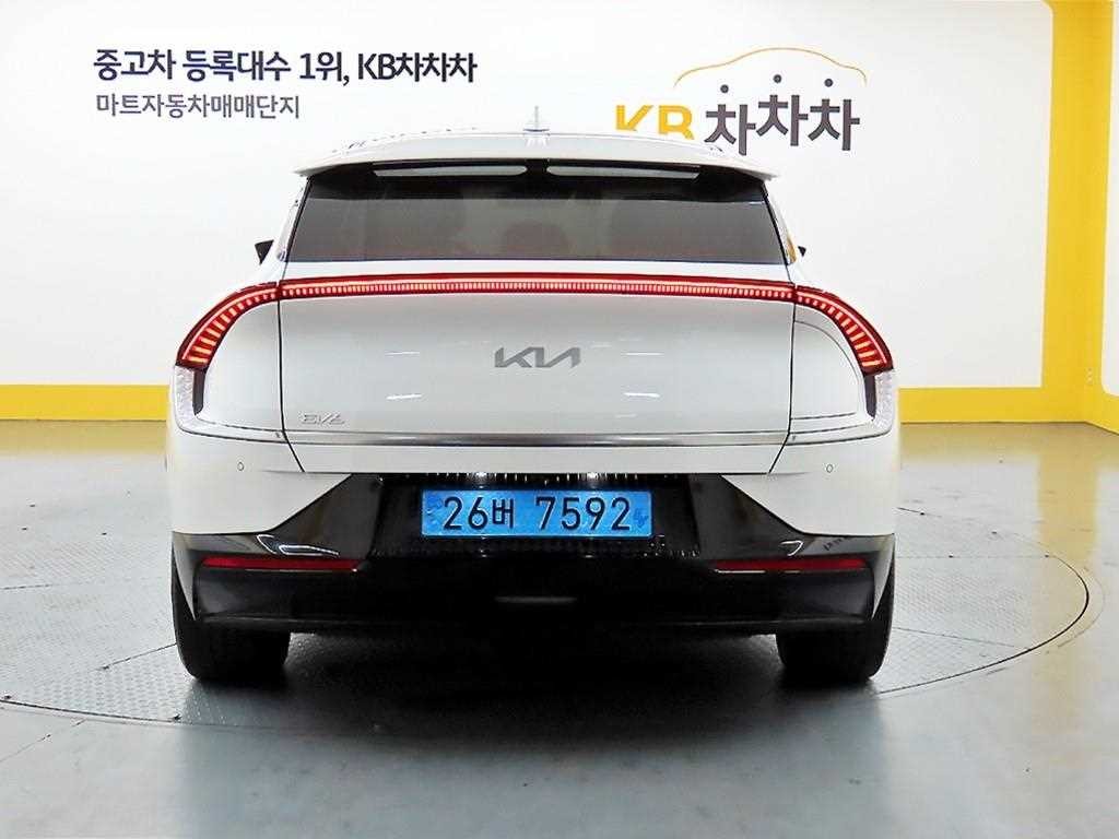 기아 EV6 롱레인지 어스 이미지 3