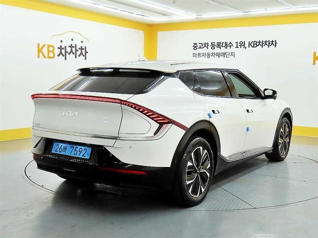 기아 EV6 롱레인지 어스 이미지 4