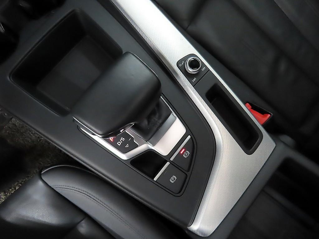 아우디 A5 A5 (F5) 40 TFSI 콰트로 스포트백 이미지 10
