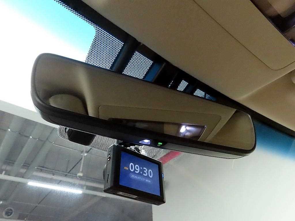 렉서스 ES 뉴ES300h 슈프림 이미지 16